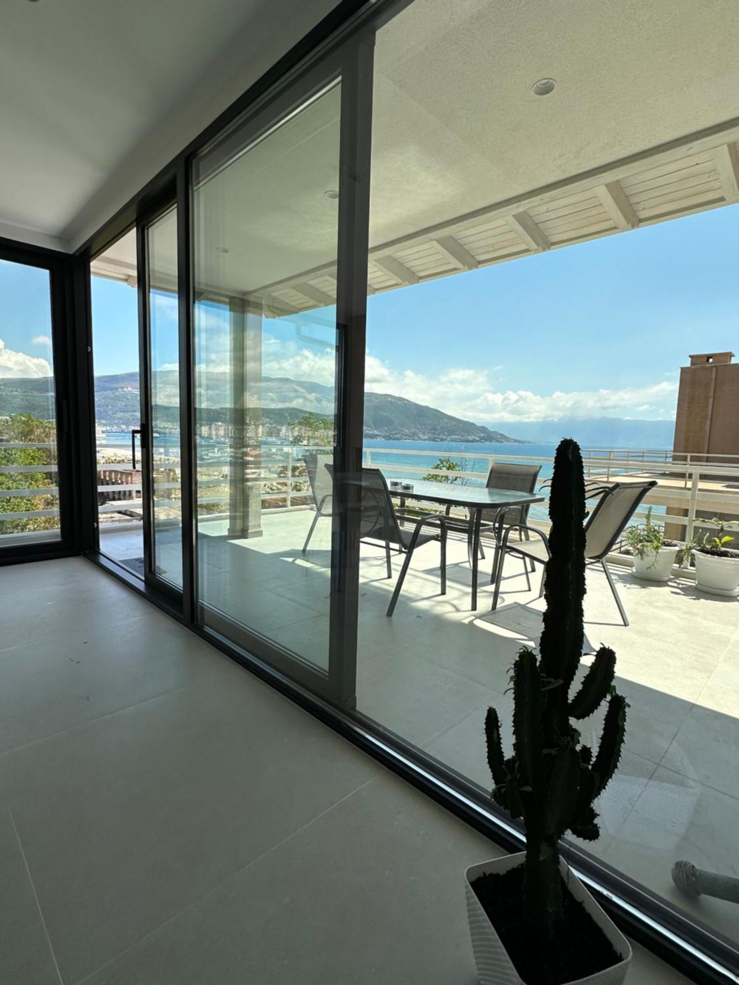 Best View Apartment Vlorë Esterno foto