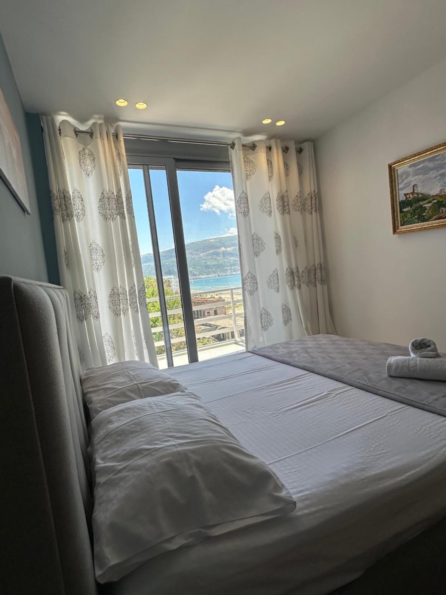 Best View Apartment Vlorë Esterno foto